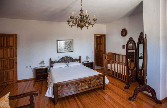 Petrinos Milos - Foto 2