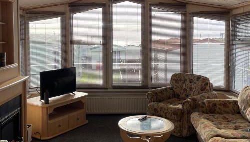 Immaculate 2-Bed Static Caravan at Monrieth - Photo 5