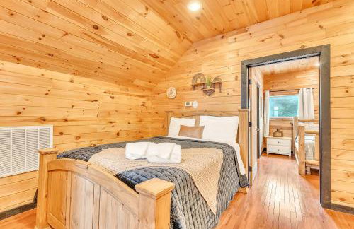 Pop & Granny's cabin with a fire pit hot tub & indoor pool - Foto 21