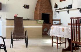 Casa da Dona Helena - com piscina a partir 01 de julho - Foto 22