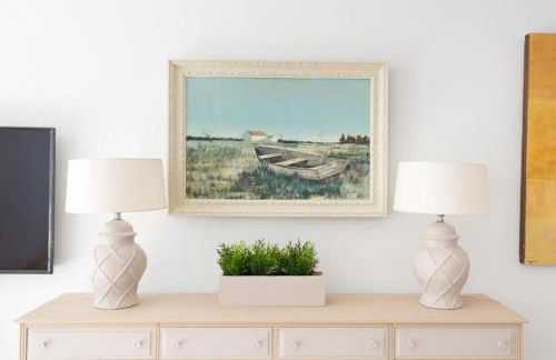 SEA VIEW & BEACH ACCESS - Center - Parking - Photo 14