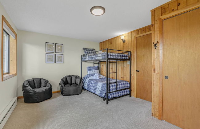 Valley Escape - Photo 28