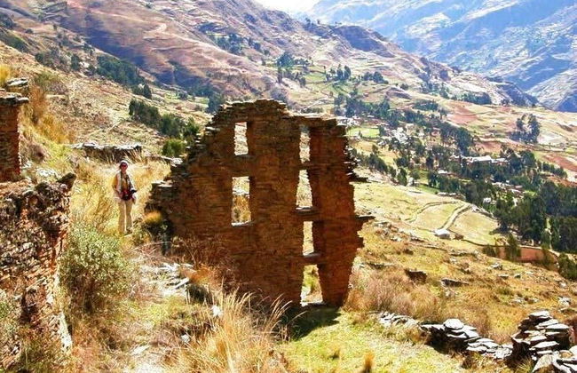 Garu and Corona del Inca Excursion - Photo 3