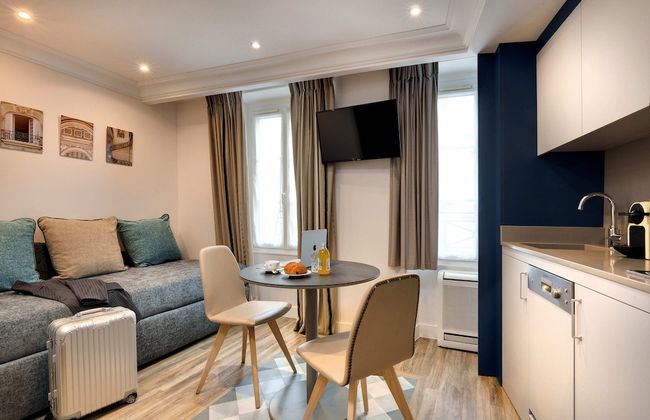 Serotel Suites - Photo 16