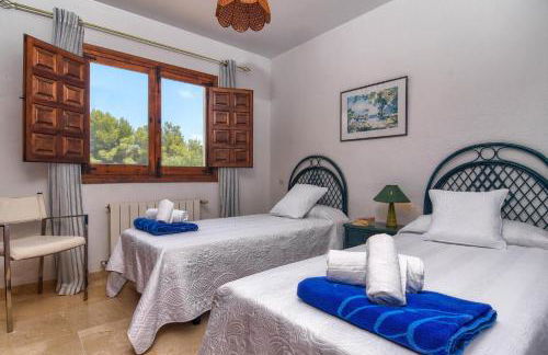 Villa Margarita - A Tranquil Oasis with Large Private Pool - Foto 14