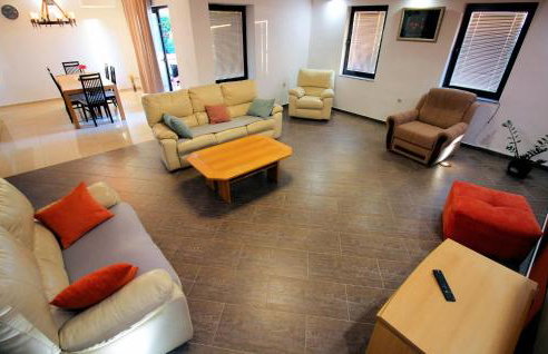 Nice Apartment In Jakov Polje With Wifi - Foto 6