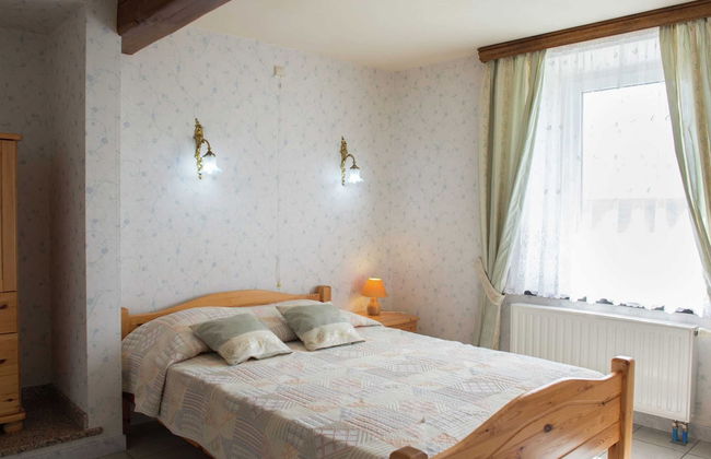 Group Stay With Pool, Chevron - Photo 3