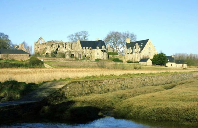 Comfortable Holiday Home, Near Goelo Coast, Pordic - Photo 24