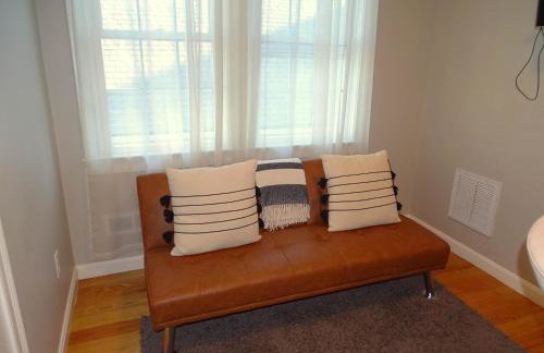Convenient 2 bed Apt in Everett a Short Walk to Encore - Foto 11