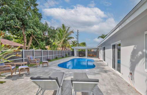 Spacious 4 bedrooms, 2 bathroom house with pool - Photo 30