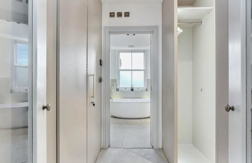 Large Modern Family Wandsworth Home - Sleeps 12 - Foto 6