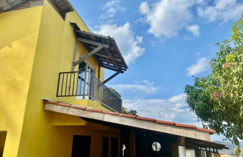 Chácara Aconchego da Serra com Piscina - Foto 16