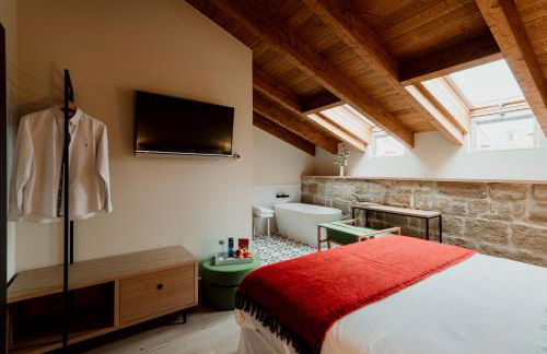 Boutique Palacio Condes de Cirac - Photo 7