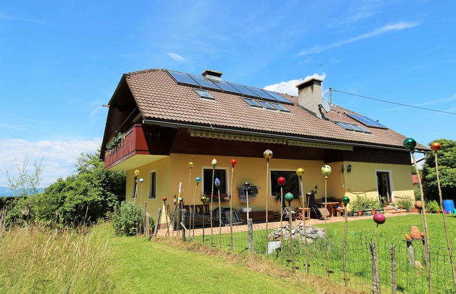 Cozy Apartment in Köttmannsdorf near Lake - Photo 35