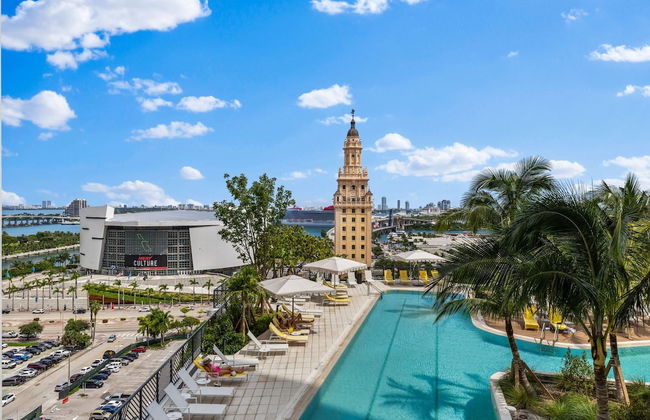 Ultimate Elegance Studio with Panoramic City Views - Foto 55