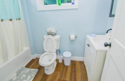 Cozy 2nd & 3rd Floor Retreat - Foto 25