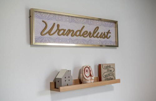 Tranquil Light-Filled Retreat 3BR Ranch - Photo 50