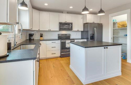 5 Mi to Dtwn, Stunning Views Weaverville Retreat! - Foto 6