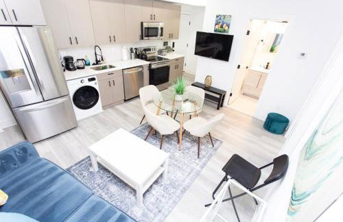 Lux Capitol Hill Vacation Home, In-House Services - Foto 28