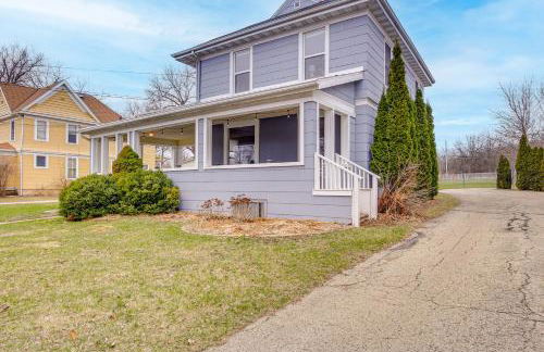 Walk to Dtwn Green Lake Peaceful Getaway with Porch - Foto 1