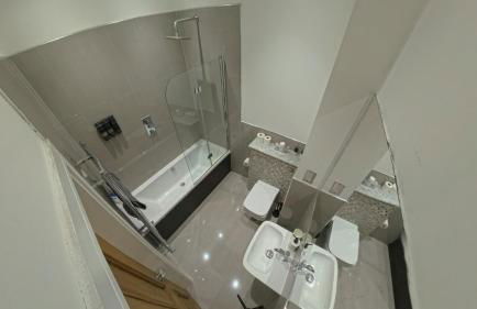 2 bed flat, sleeps 8, driveway, 5 Mins to Brixton - Foto 33