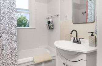 2BR 1BA Small Town Feel Pets Allowed - Foto 36