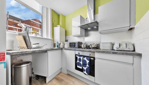 Leyton 1BR Flat Near Tube, 247 Gym, Tennis Court - Foto 2