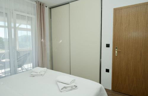 Apartment Mario - with pool - Foto 32