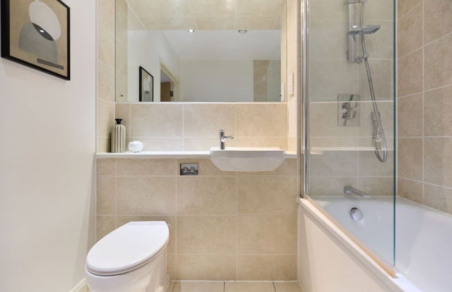 The Enfield Sanctuary - Modern 1bdr Flat With Balcony - Foto 9