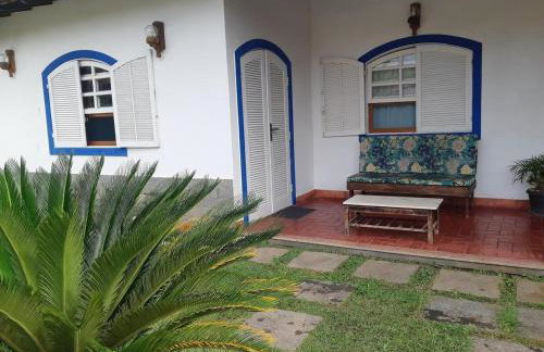 Cabo Frio, casa estilo colonial, ampla e confortável. - Foto 1
