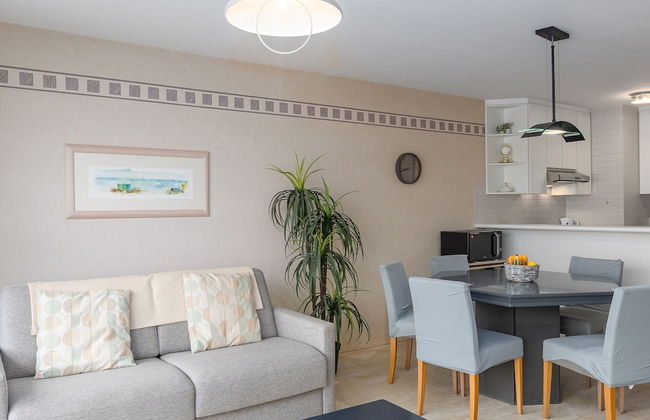 Cozy and Spacious Apartment on the 1st Floor - Foto 10