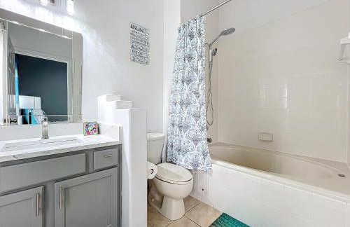 Beach Theme Vacation Pool Spa Home Mins to Disney - Foto 120