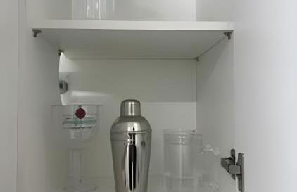 Perto da Praia com ar e estacionamento - Foto 25