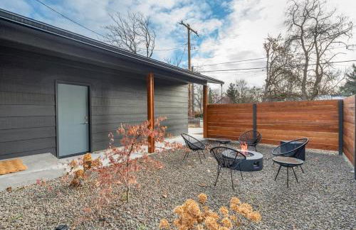 Mid Century Modern Boise-River Bungalow w/ Hot Tub - Foto 18