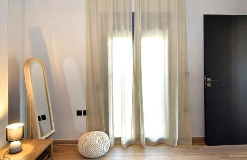 Politis Luxury Home - Photo 2