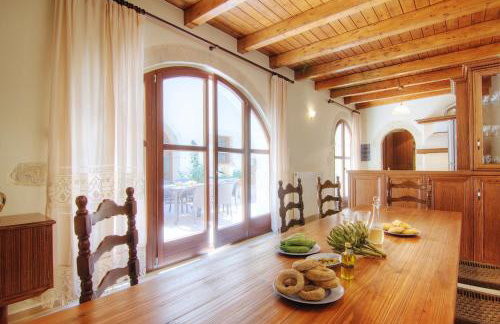 Askoutsi Manor, a Natural Tranquil Retreat, By ThinkVilla - Photo 9