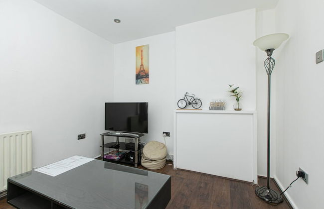 Skyvillion - 2bed House W Grdn&parking In Hatfield - Photo 11