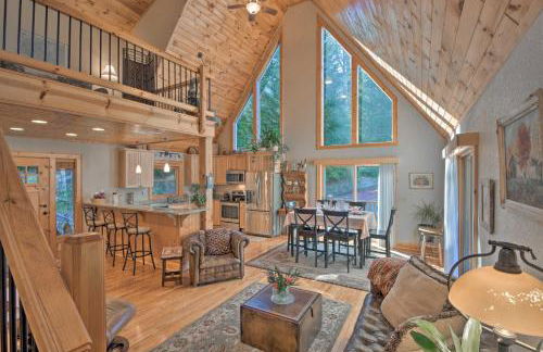 Spacious Lake Santeetlah Cottage with Lake Views! - Foto 1