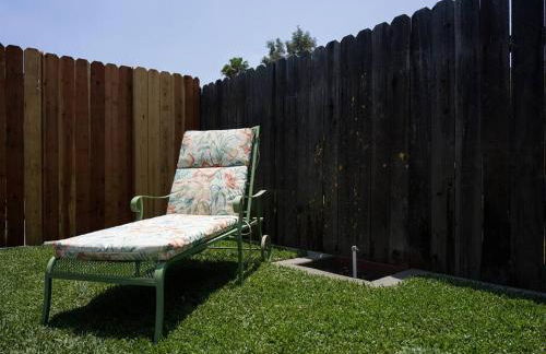 Family Renovated Home, Netflix, AC, WD, Putt Putt - Foto 38