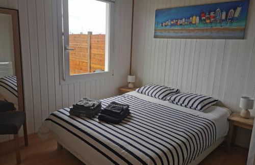 Belle Vue Phare St Mathieu, 100 m plage du Bilou, proximité immédiate Gr34, piscine chauffée - Foto 7