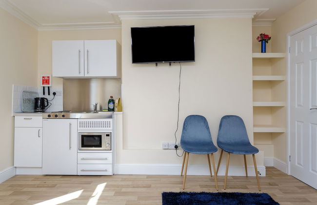 St Mary's Modern Central Huge Studio Apartments - Foto 24