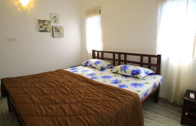 Crescent Villa No. 7 - Photo 3