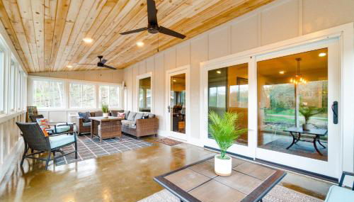 Scenic Yankton Retreat with Fire Pit 1 Mi to Lake! - Foto 4