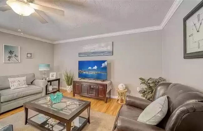 Lovely 3 Bedroom Condo On Golf Course - Foto 16