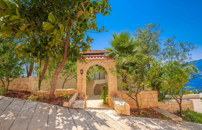 Fortuna Peninsula Apart - Photo 45