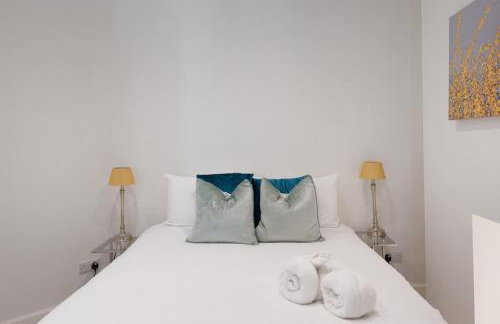 Large Luxury City Centre Flat with Balcony - Foto 20