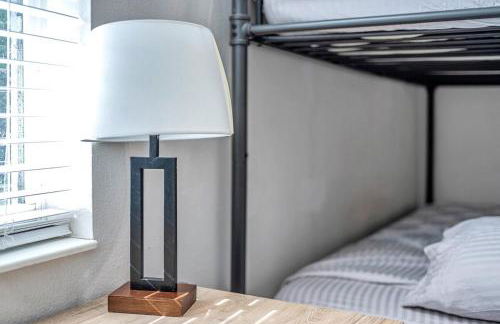 Large 5 bd home close to Beaches - Photo 31