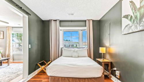 Screened Porch, Firepit, Patio! Peaceful in Pooler - Foto 5