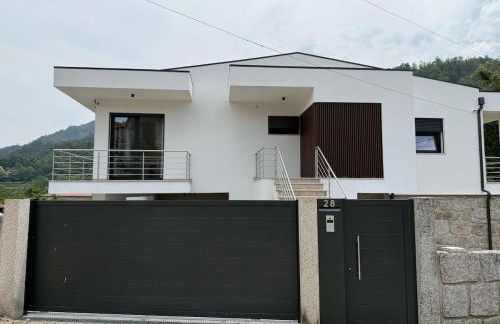 Refúgio da Avó - Gerês - Foto 9