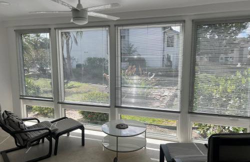 1128 PL Escape to this Pondside Paradise - Foto 10